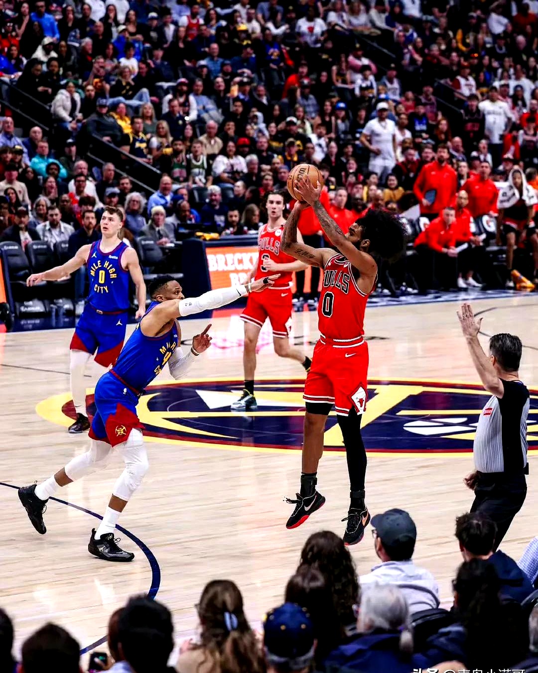 赛事分析洛杉矶湖人迎意大利杯关键赛；集结日篮板制胜；震撼外界；训练强度明显提升的简单介绍